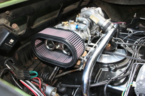 Carb & manifold in place.